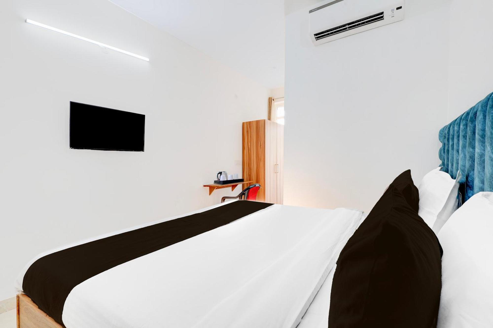 Super Townhouse Sector 1 Manesar Hotel *