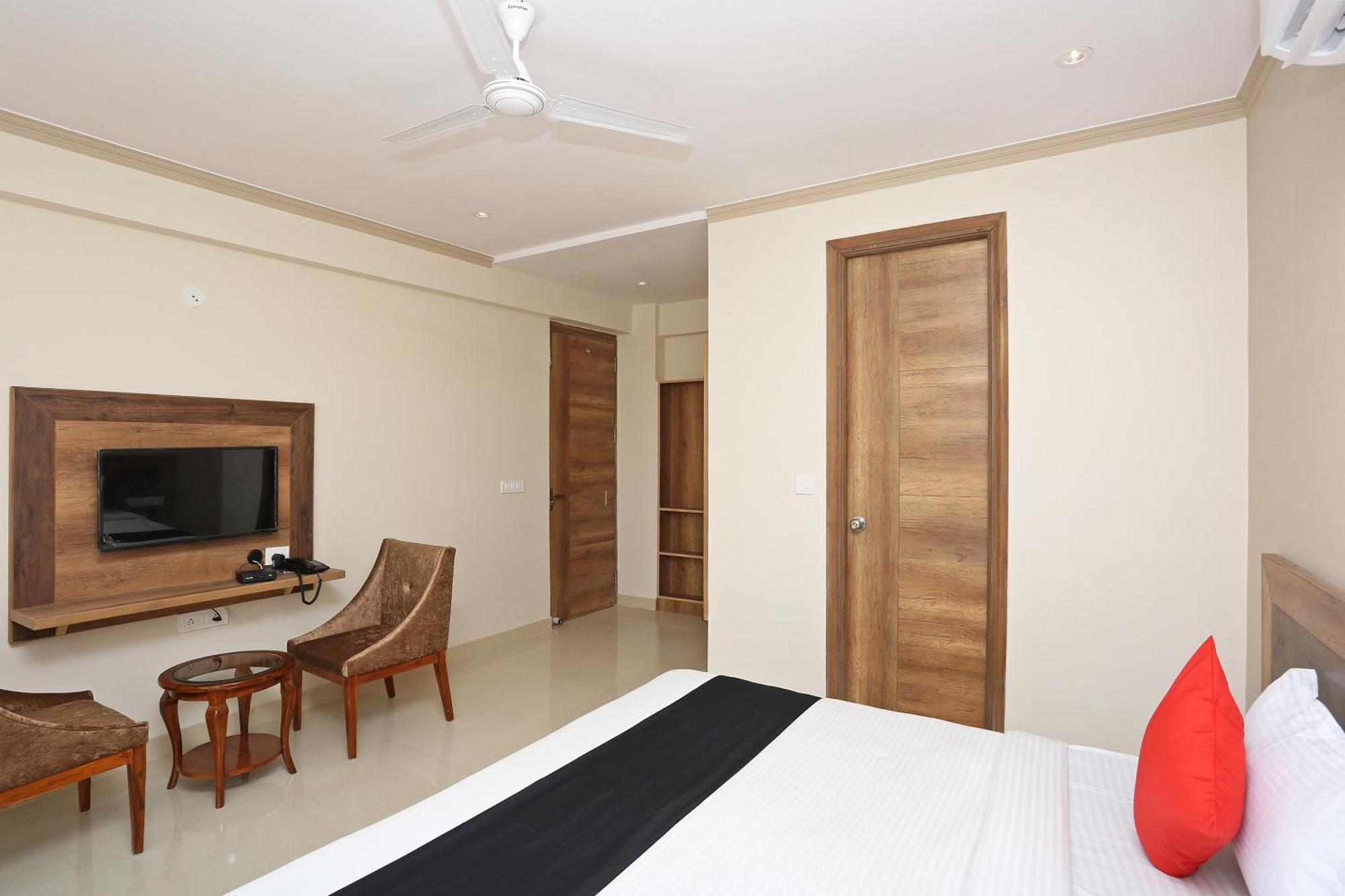 Collection O Paradise Franchisee Near Appu Ghar Gurgaon