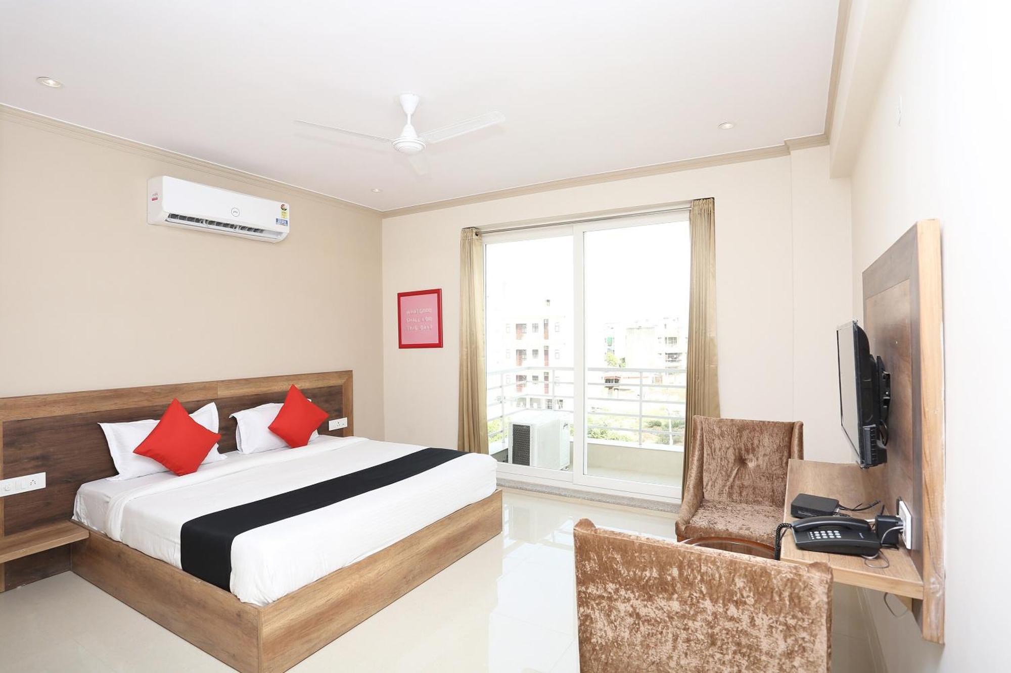 Collection O Paradise Franchisee Near Appu Ghar Hotel