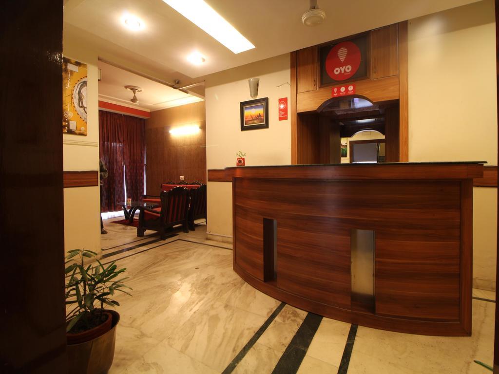 Oyo 303 The Blooms Gurgaon