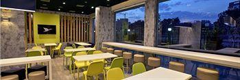 Hotel Express Gurugram Sector 50 By Ihg 4*