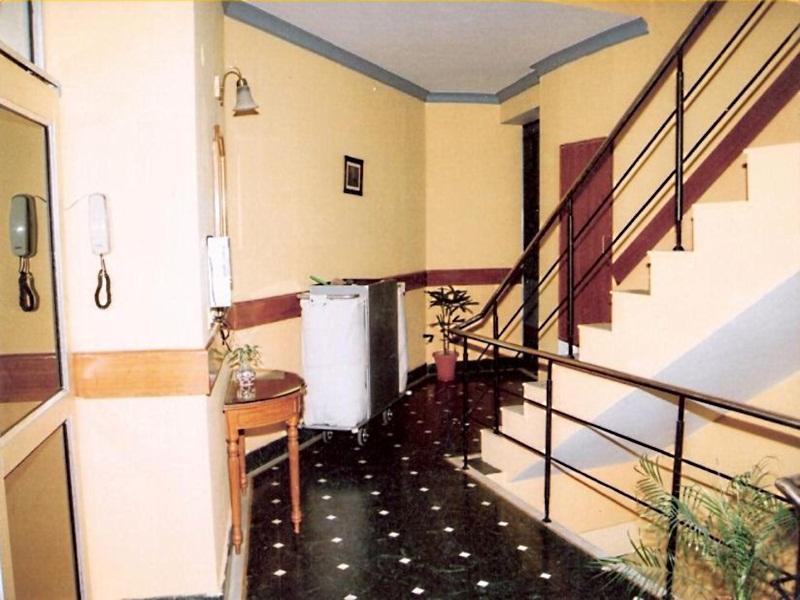 Queens Residency 3*
