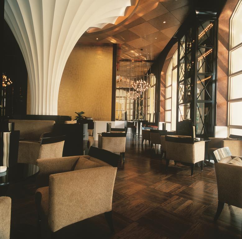 Trident Hotel