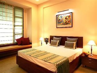Guest house Ahuja Residency Parklane, Gurgaon 3*
