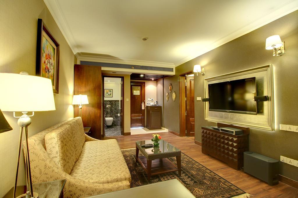Hotel The Pllazio 5*
