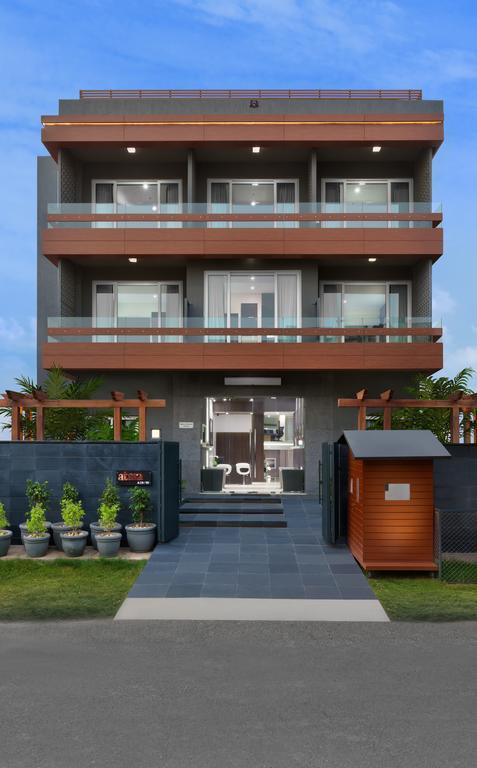 Hotel The Atara 3*