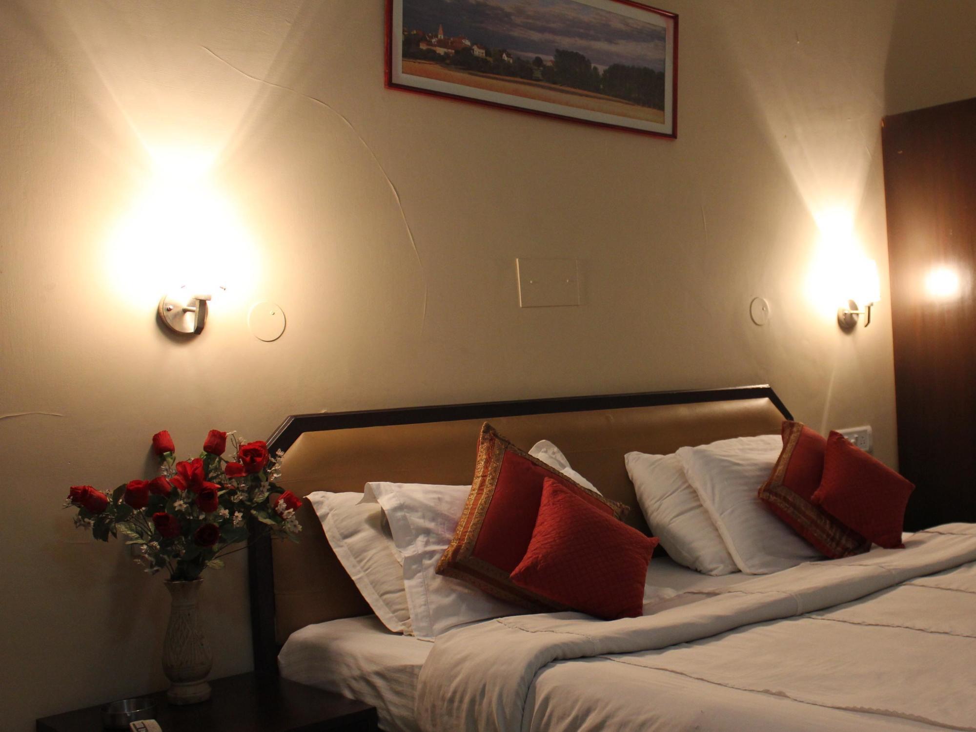 Doves Hotel
