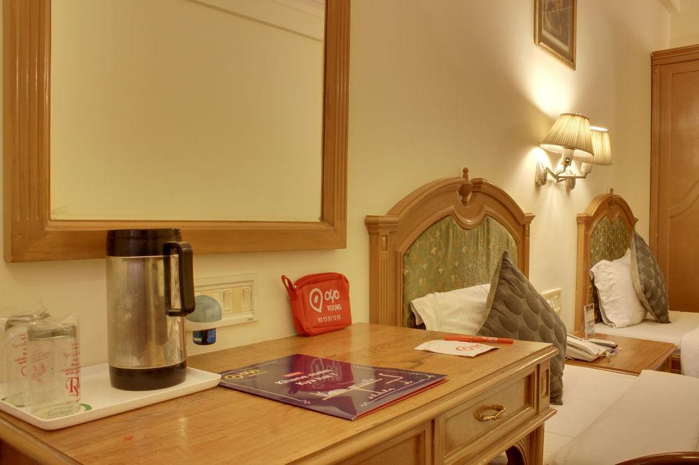 Oyo Cyber Guest house Gurgaon