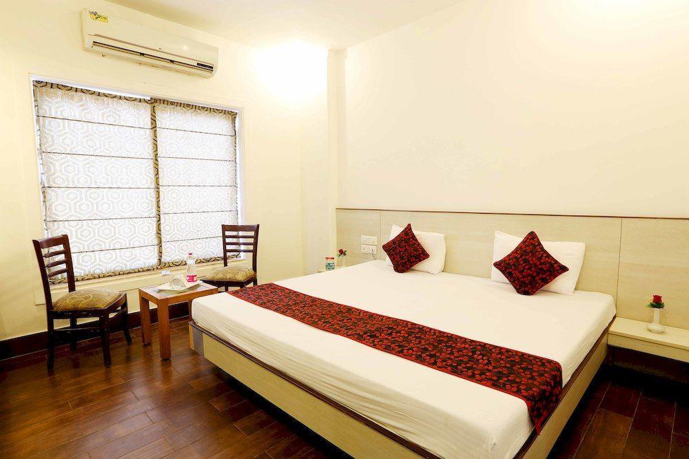 Oyo Cyber Park Ii 3* Gurgaon