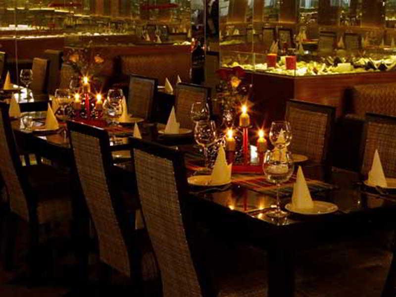 Hotel The Grand Bizzotel Gurgaon