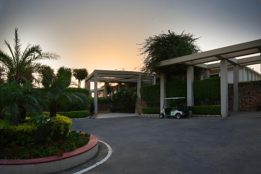 Lemon Tree Hotel, Tarudhan Valley, Manesar Gurgaon