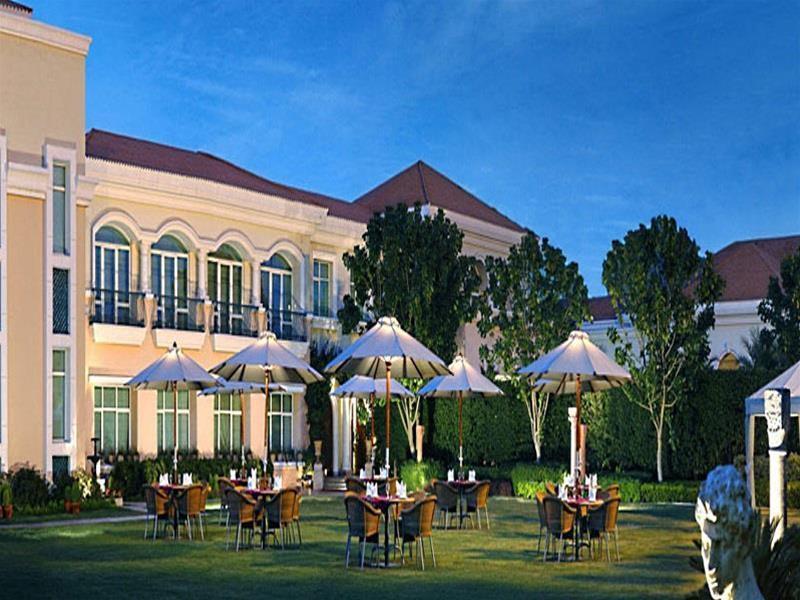 The Palms Town & Country Club - 5*
