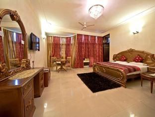 Hotel Karon Gurgaon