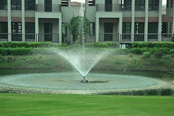 Resort Lemon Tree Hotel, Tarudhan Valley, Manesar Gurgaon