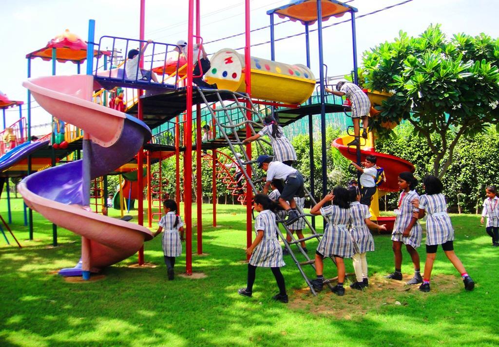 Aapno Ghar & Amusement Park Resort