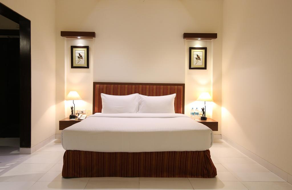 Resort Lemon Tree Hotel, Tarudhan Valley, Manesar 4*
