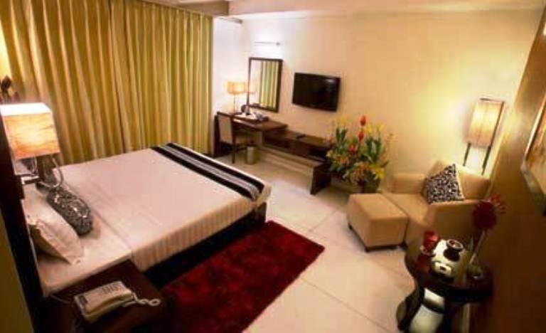 Hotel The Grand Bizzotel 3*