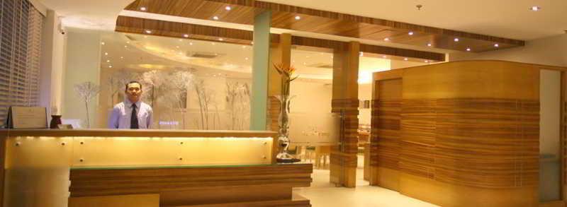 Emblem Sector 14 Hotel Gurgaon