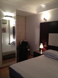 Hotel Emblem Sector 14 3*