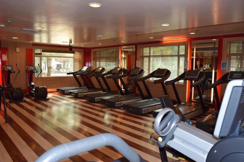 The Palms Town & Country Club - Resort Gurgaon
