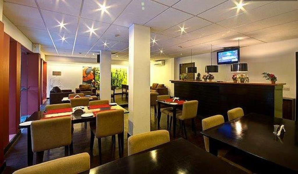 Octave Golfcourse 3* Gurgaon