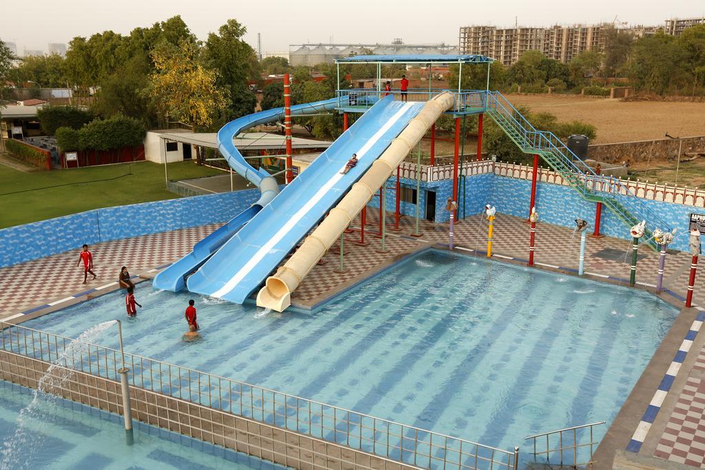 Resort Aapno Ghar & Amusement Park Gurgaon