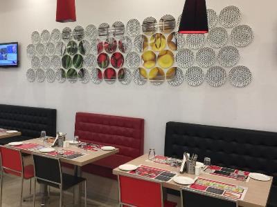 Red Fox By Lemon Tree Hotels, Sector 60, Gurugram Hotel 3*