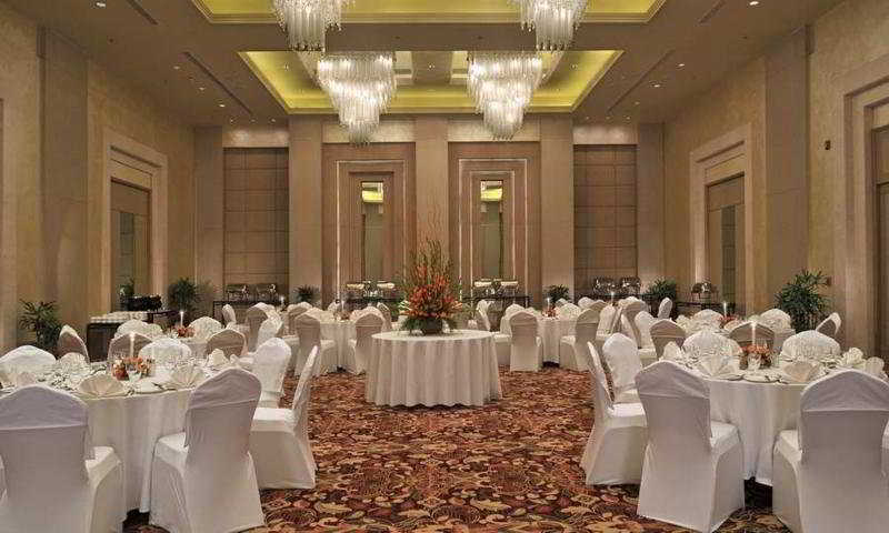 Lemon Tree Premier 2, Gurugram Hotel Gurgaon