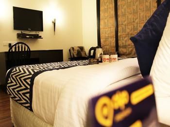 Oyo Premium Ambience Mall 2 3*