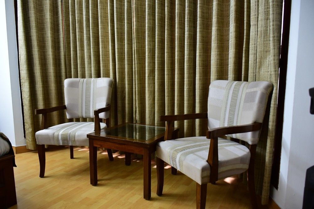 Windsor Castle Cyber Hotel