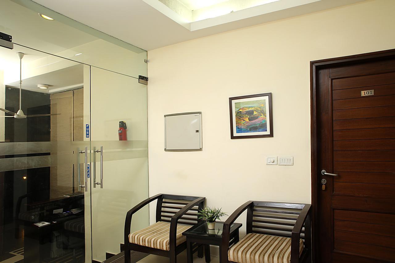Ahuja Residency Parklane, Gurgaon