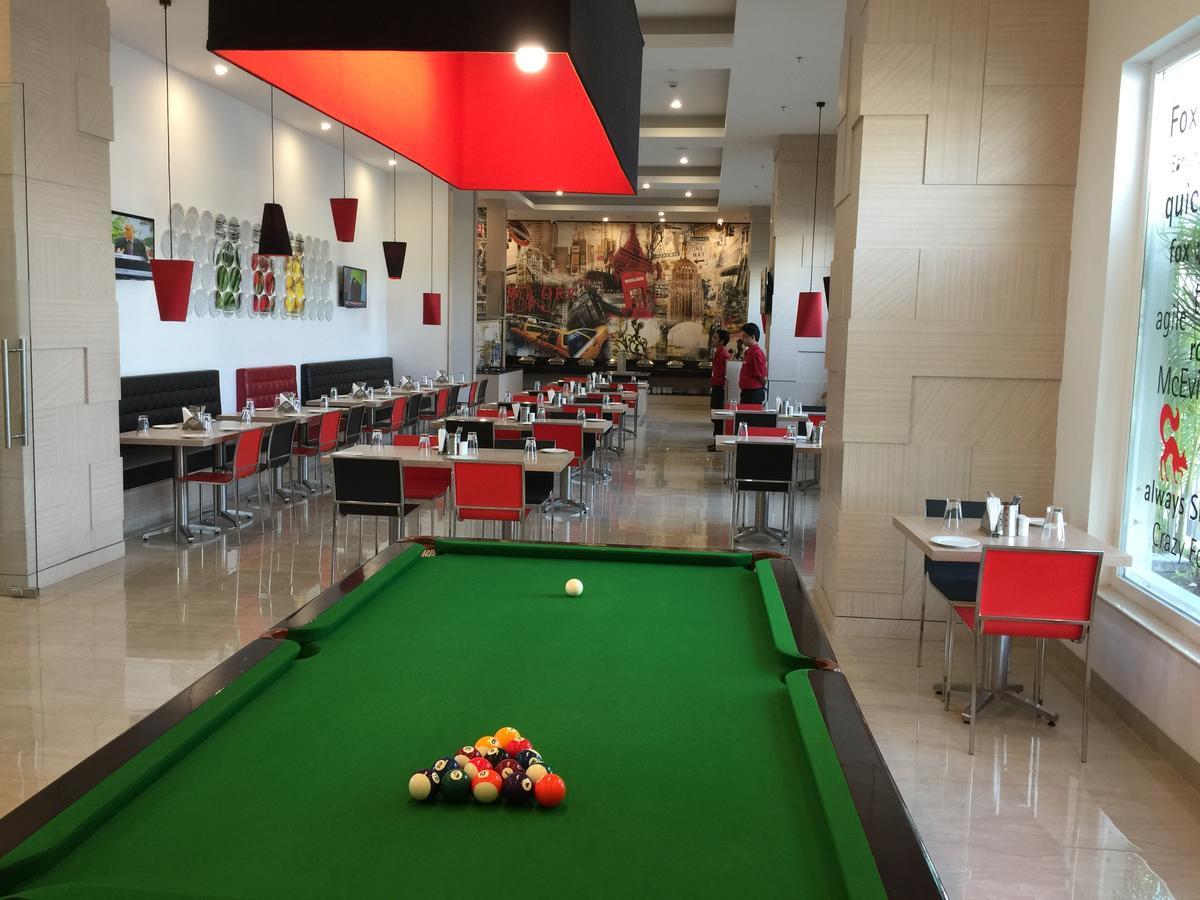 Red Fox By Lemon Tree Hotels, Sector 60, Gurugram Hotel