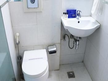Hotel Oyo Premium Ambience Mall 2 3*