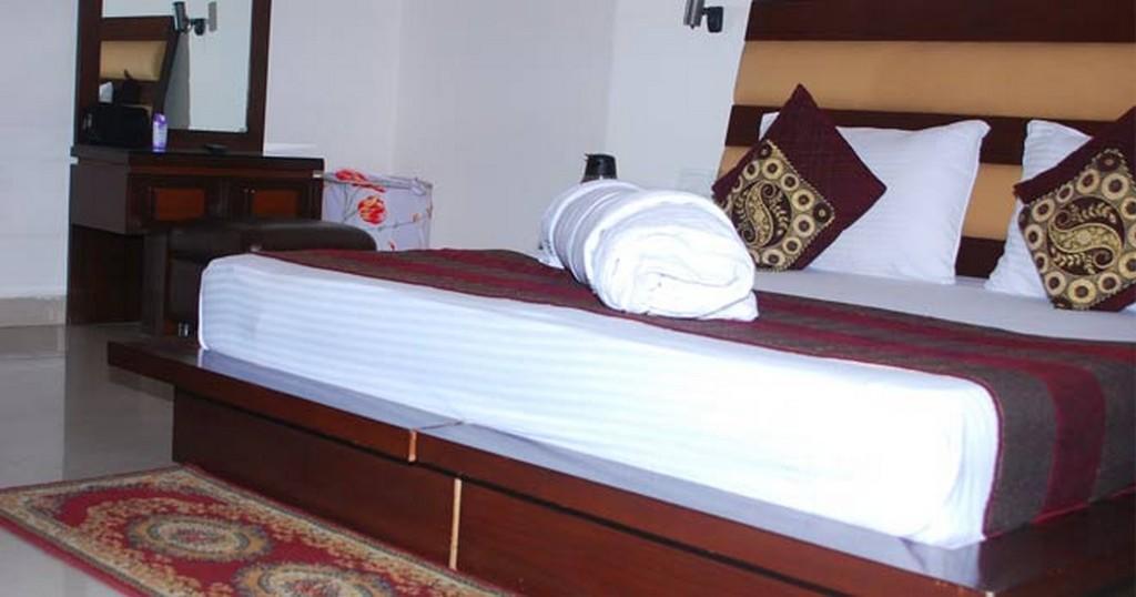 Hotel Maxfort Greenwood 3*