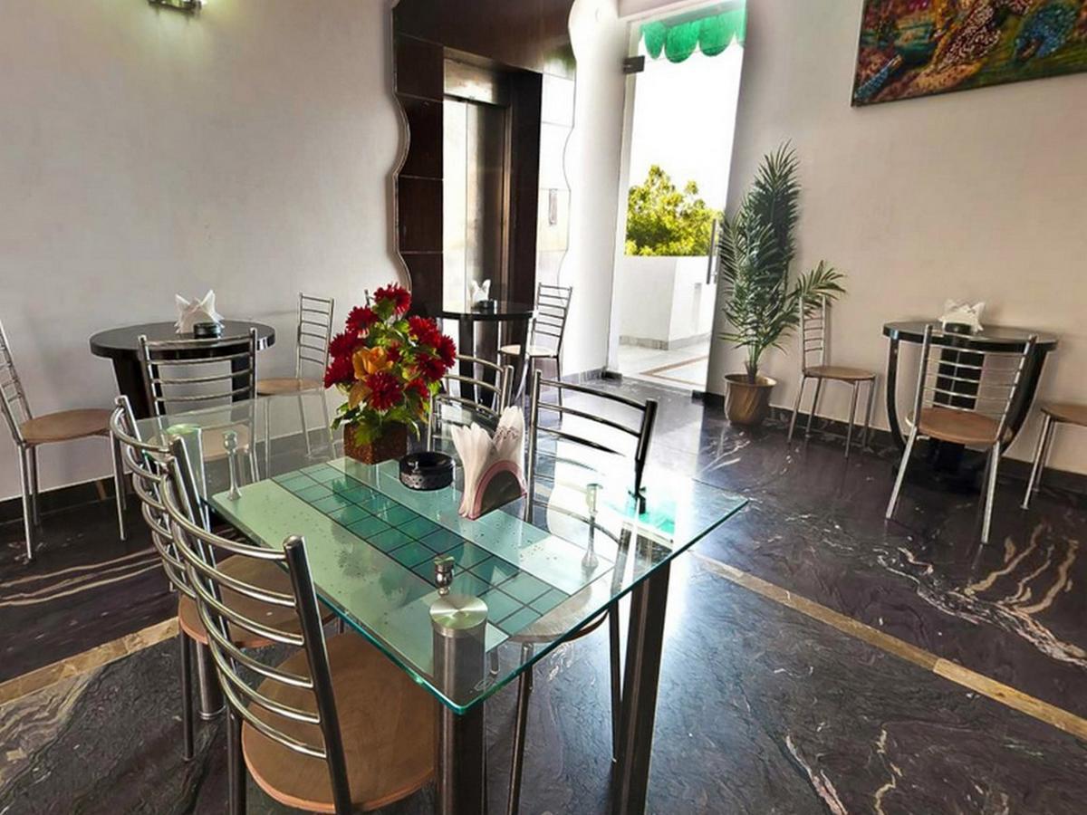 Hotel Maxfort Greenwood 3*