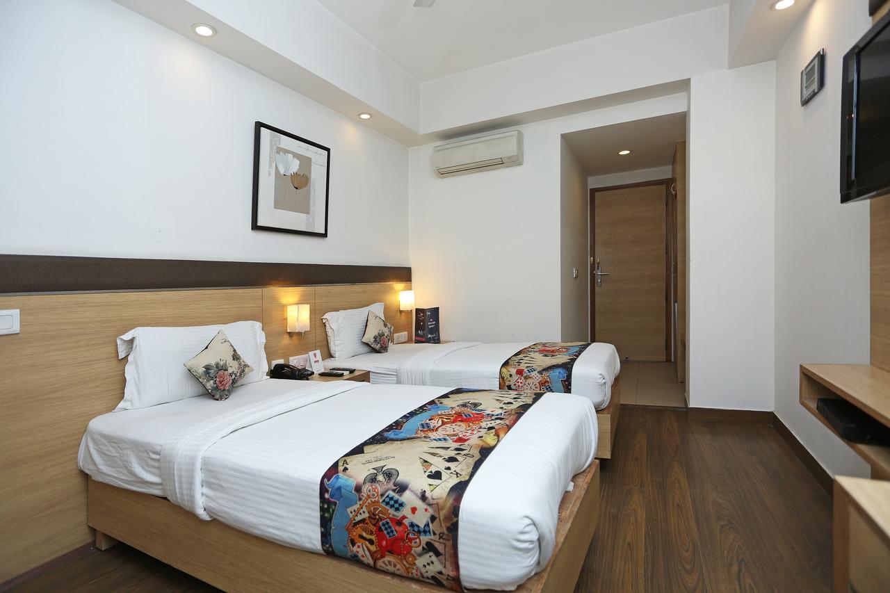 Oyo 11322 The Camria Gurgaon
