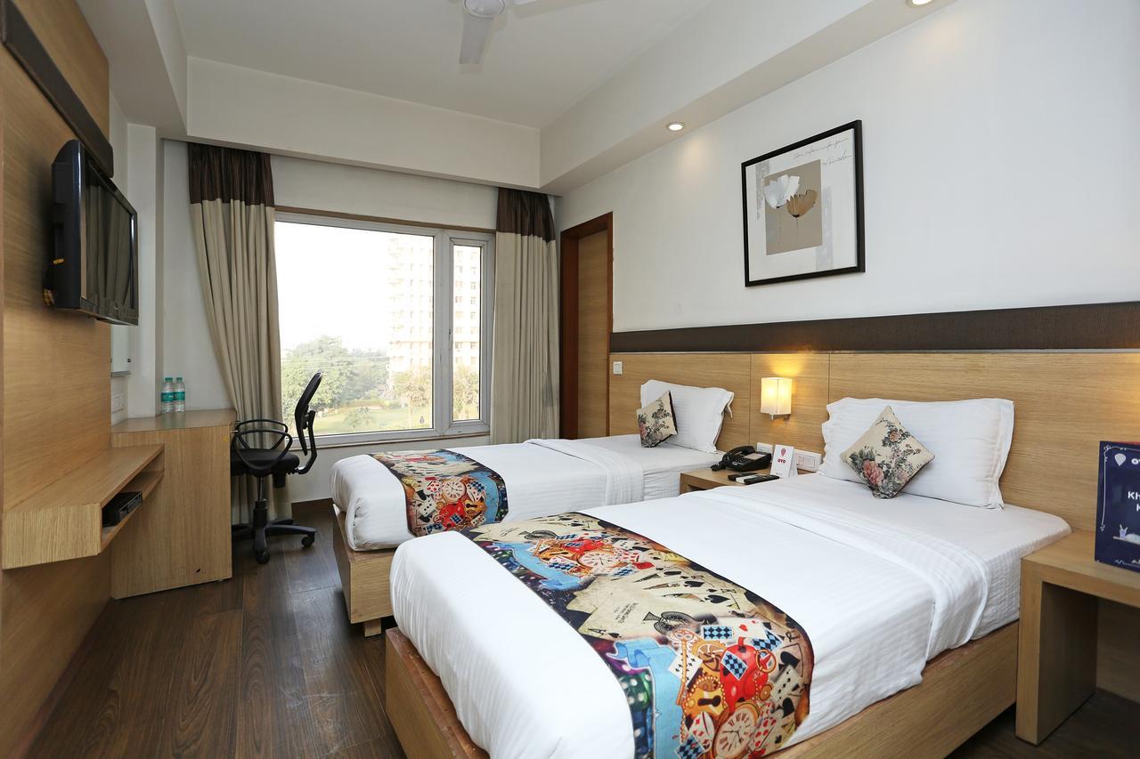 Oyo 11322 The Camria Hotel Gurgaon