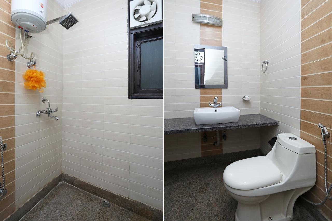 Oyo 11761 Whitepod Hotel