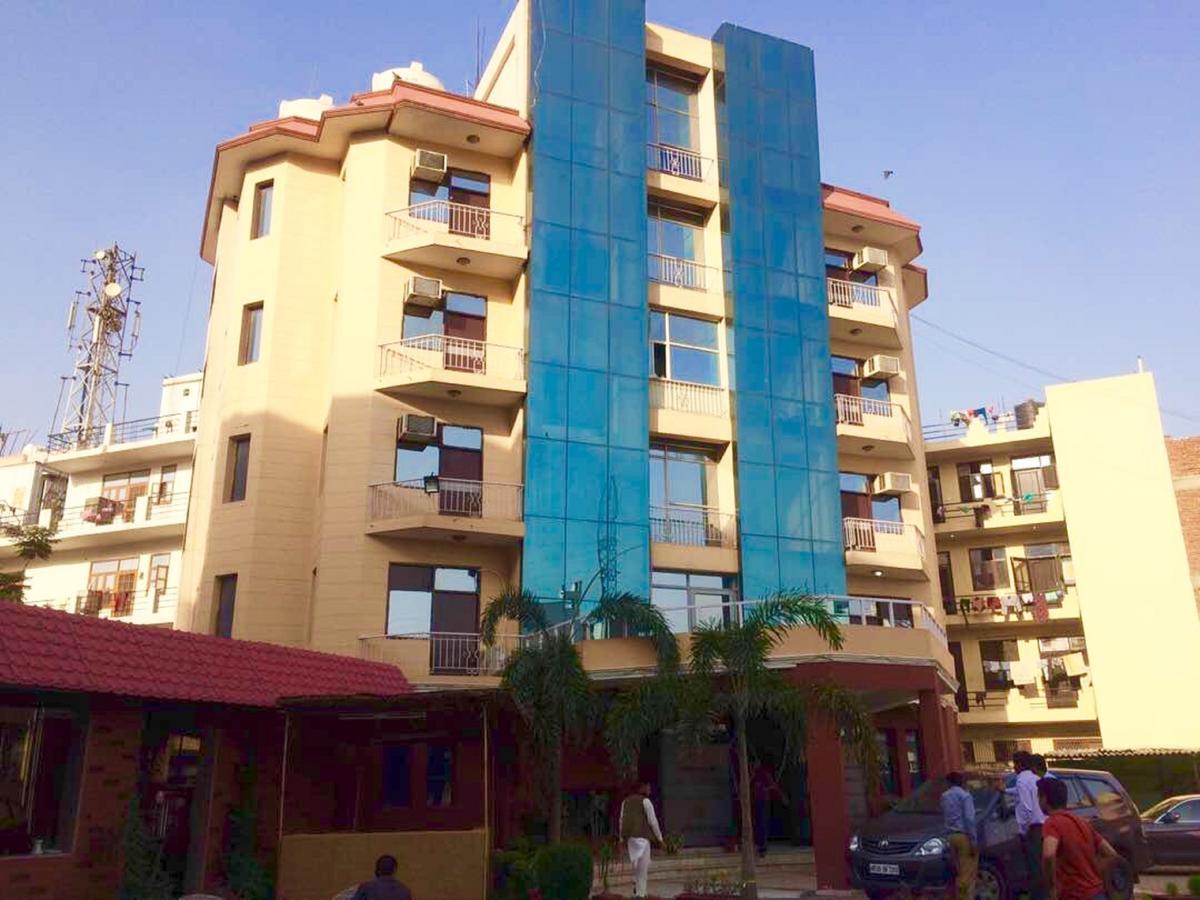 D's Mezbaan Hotel