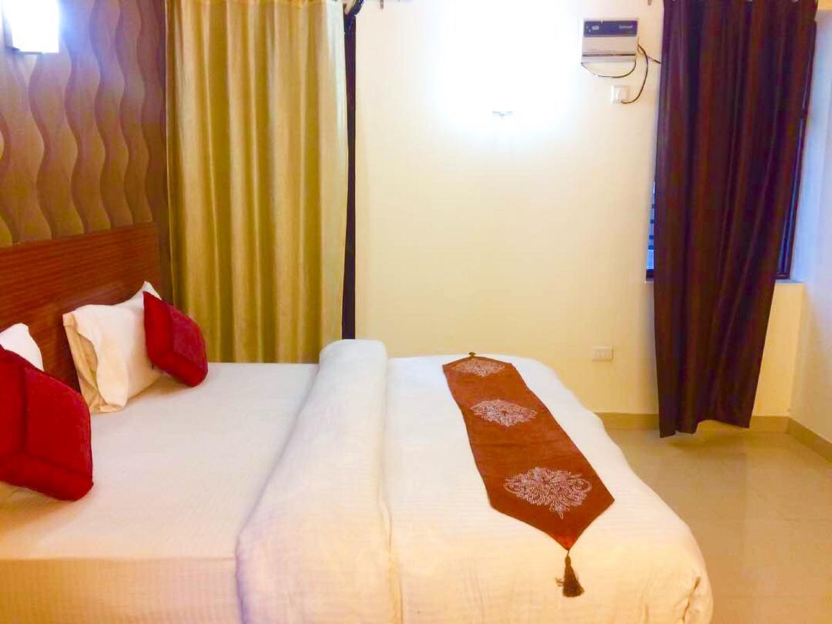 D's Mezbaan Hotel Gurgaon