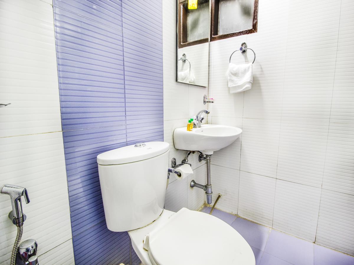Fabhotel Mintstar Sector 38 Hotel