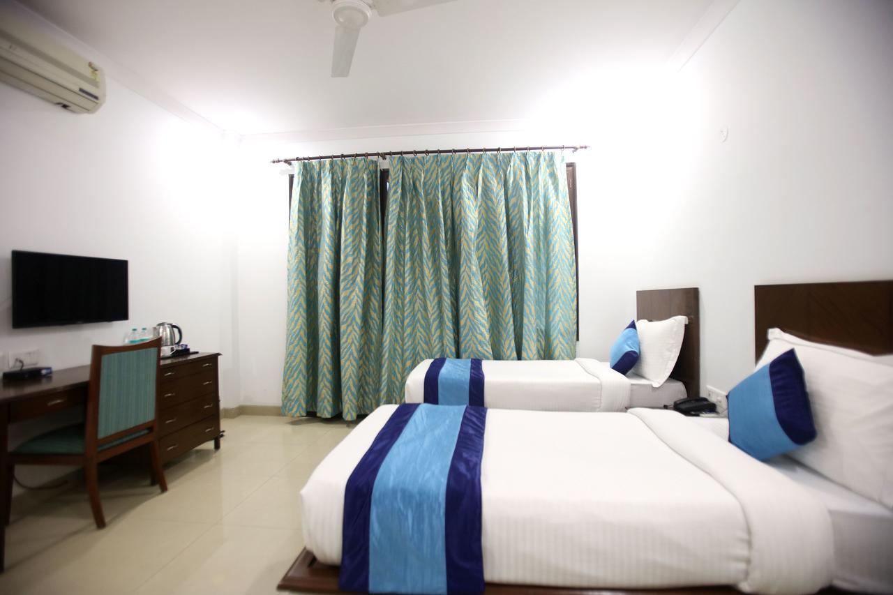 Hotel Mint Ambience 3*