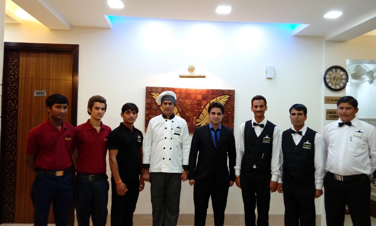 Gazebo & Medanta * Gurgaon