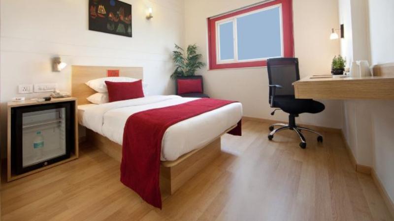 Hotel Red Fox By Lemon Tree Hotels, Sector 60, Gurugram