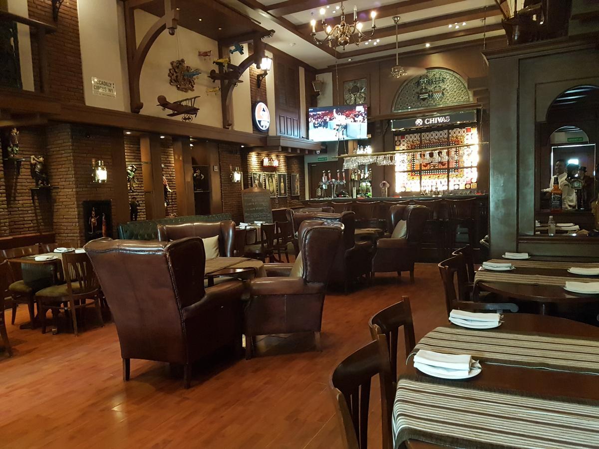 The Palms Town & Country Club - 5*