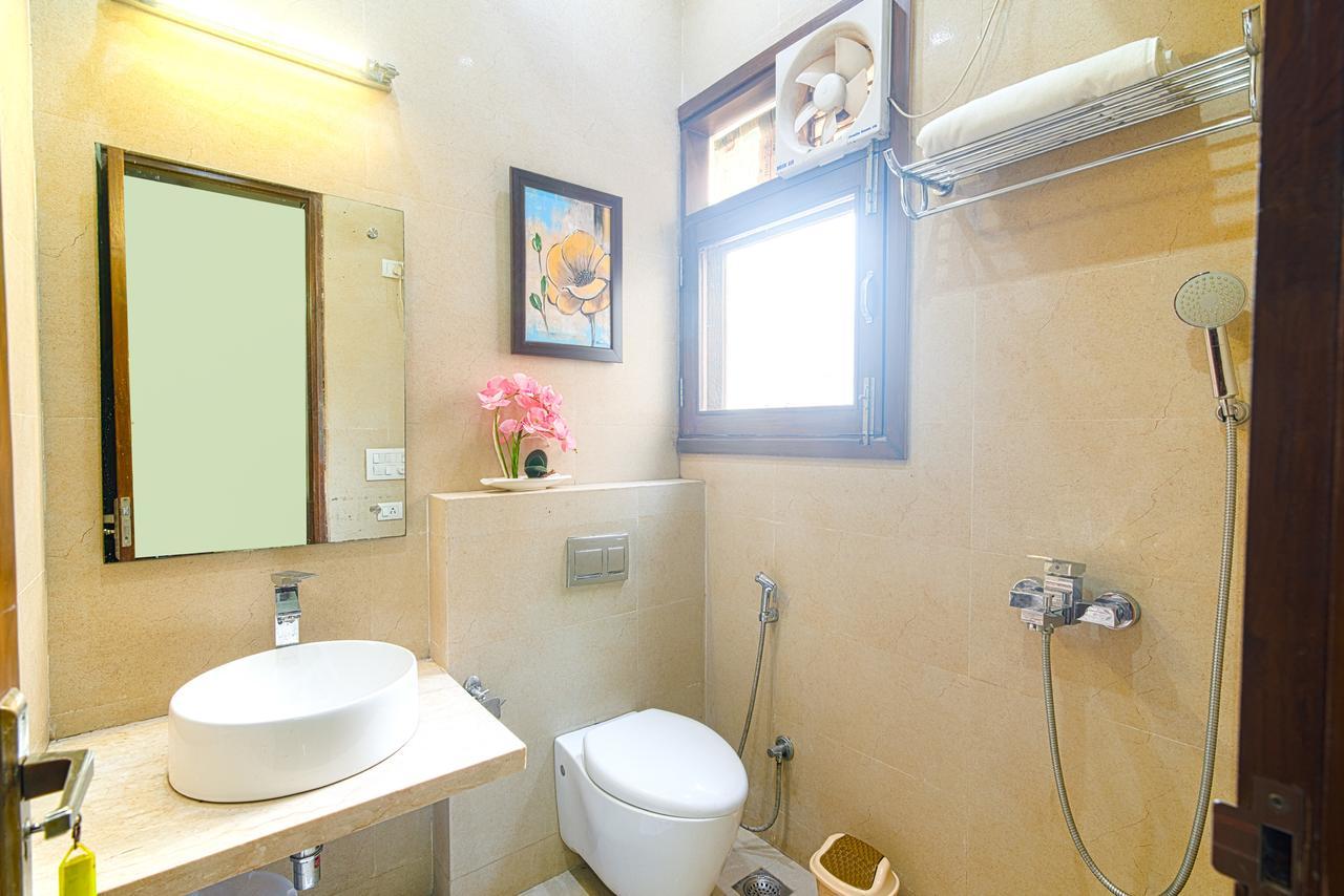 Perch Arbor Sohna Road Guest house Gurgaon