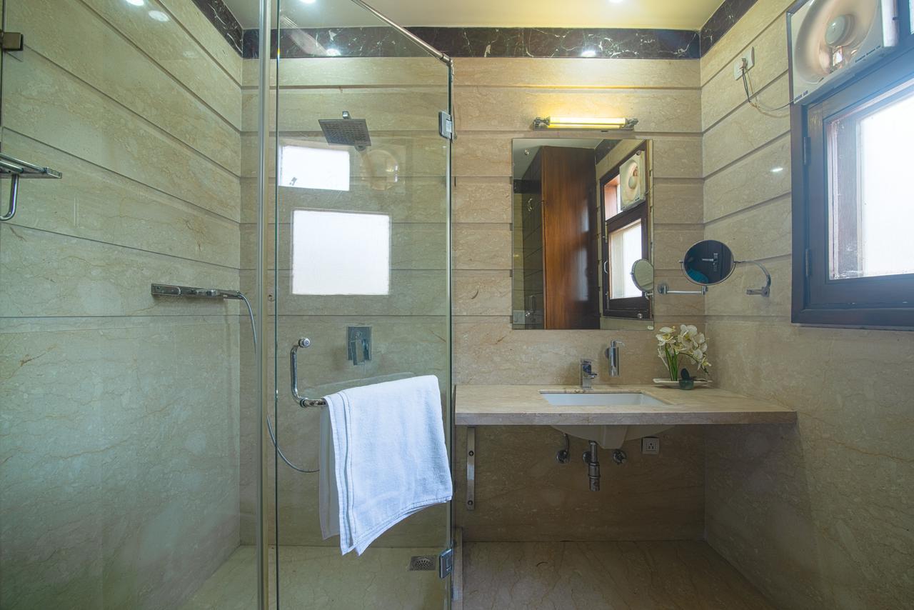 Guest house Perch Arbor Sohna Road