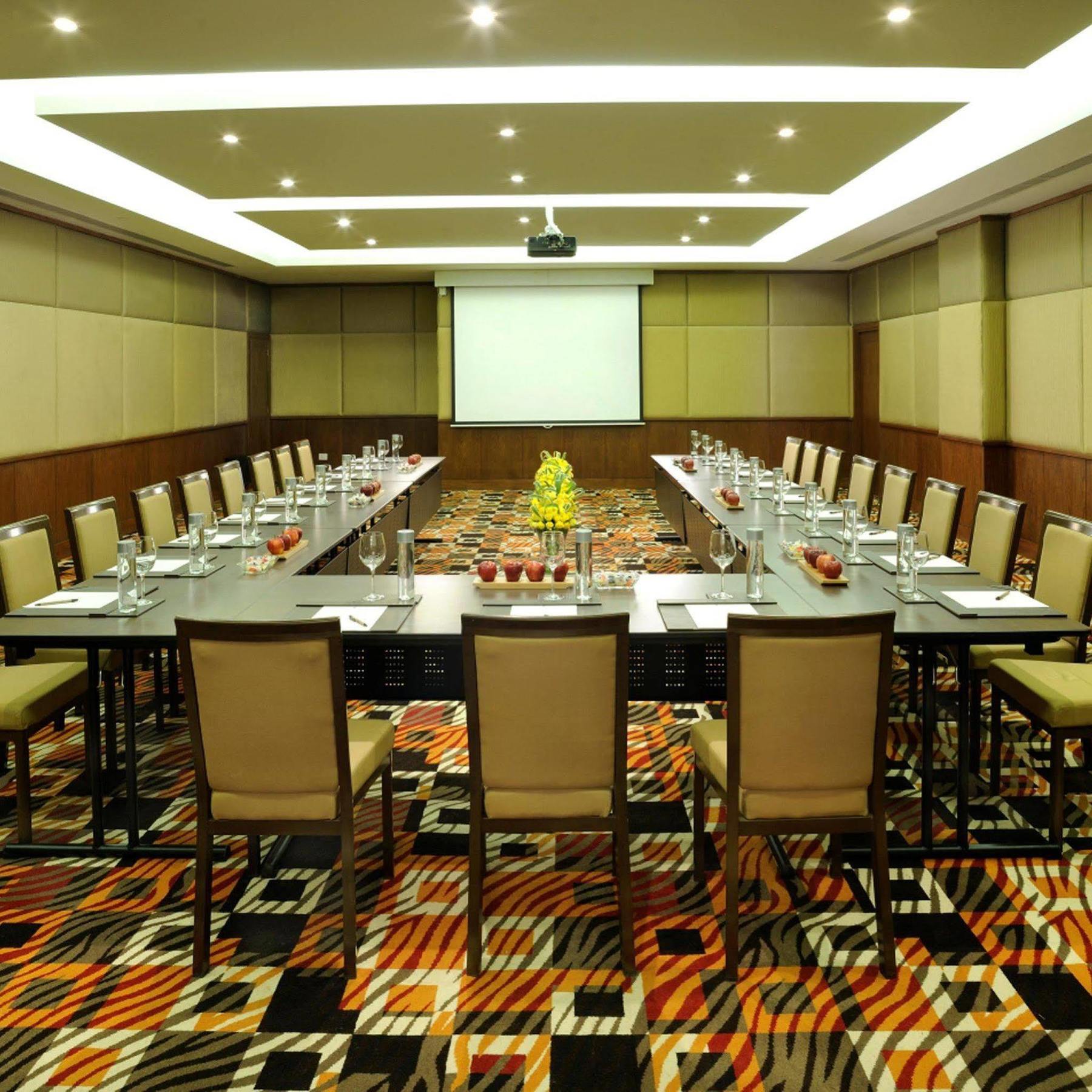 Hotel Doubletree By Hilton New Delhi Ncr