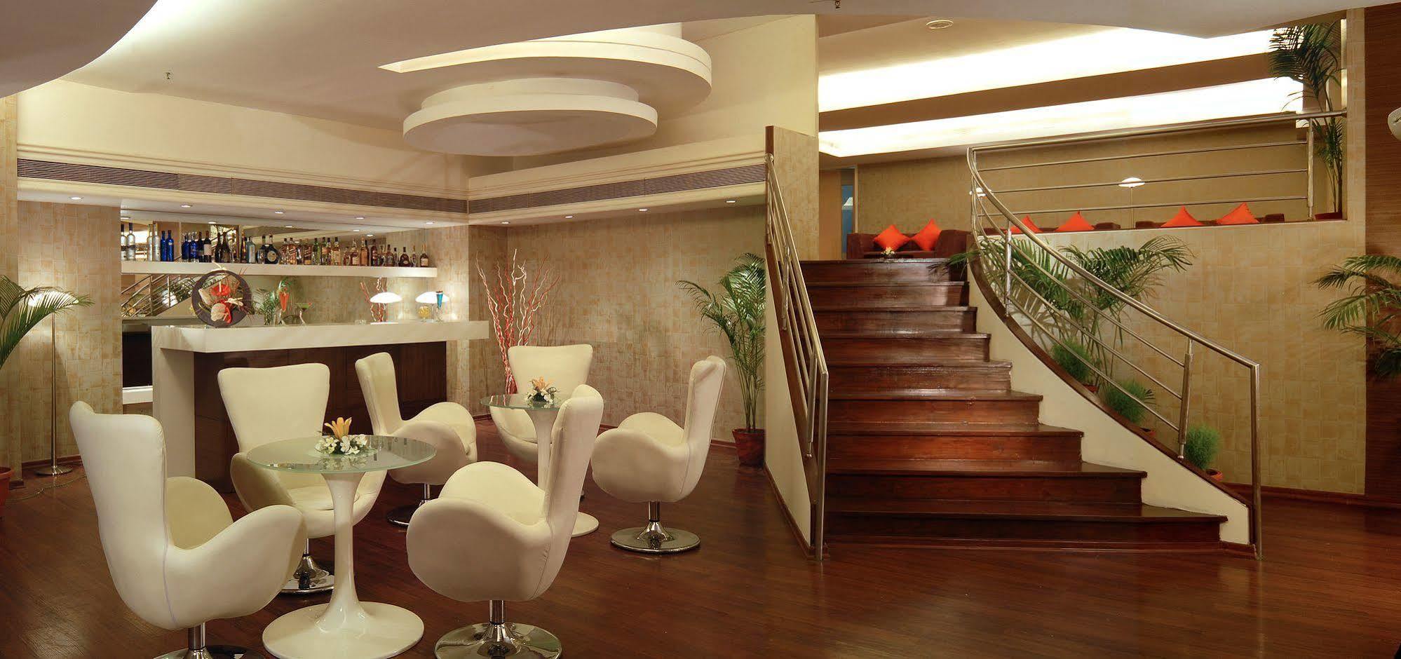Hotel Galaxy & 5*