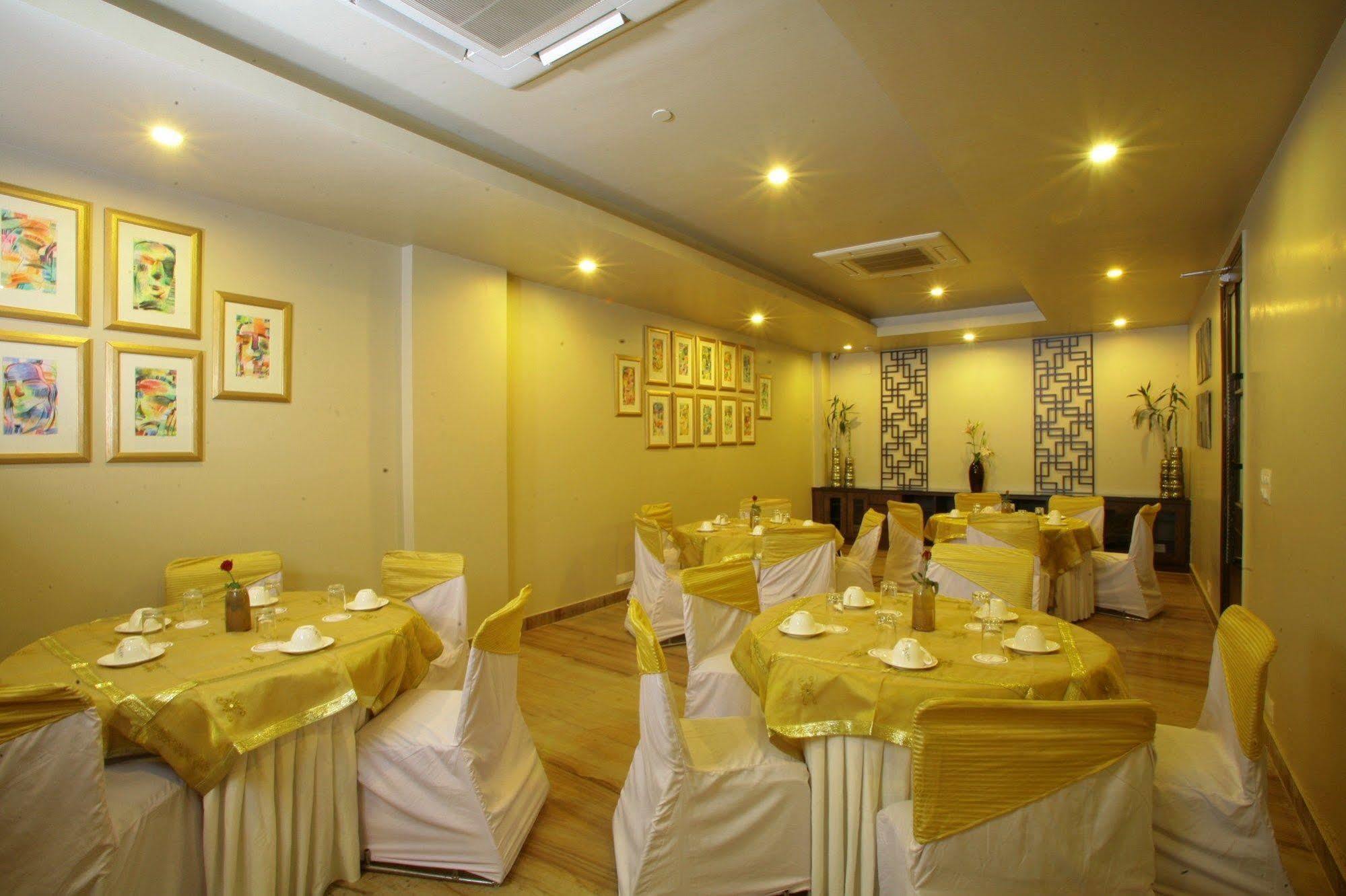 Hotel ​justa Gurgaon